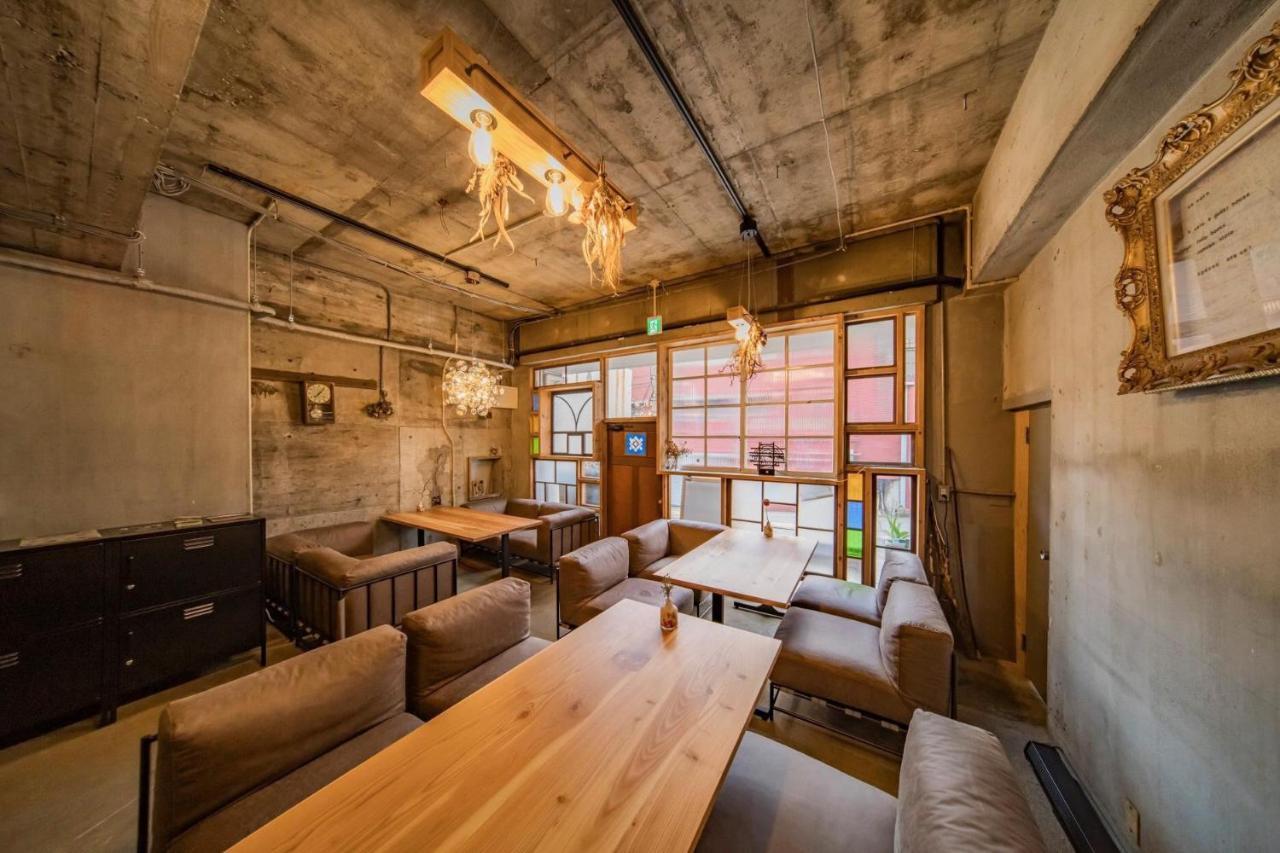 Artbar & Guesthouse Ennova Atami  Exteriör bild